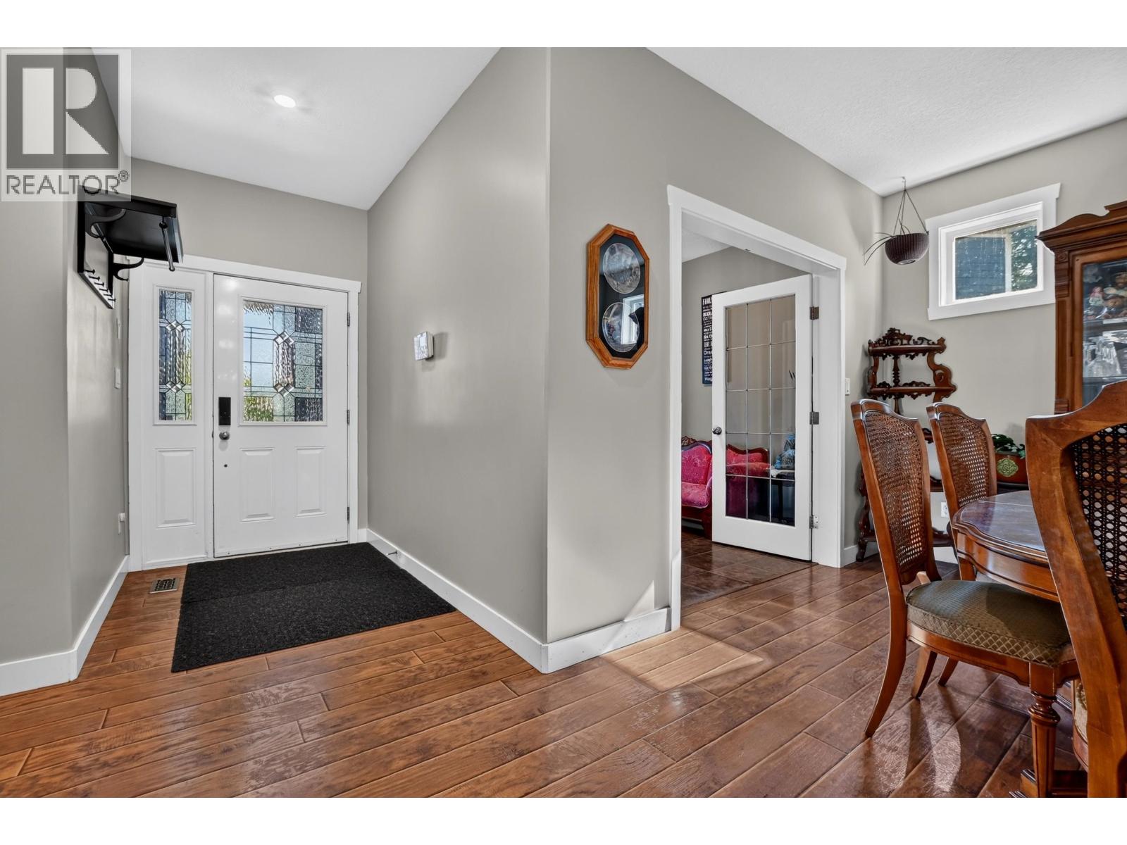 7653 LOEDEL CRESCENT - 6