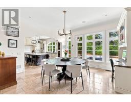 Kitchen - 14 Denewood Crescent, Toronto, ON M3B1M5 Photo 11