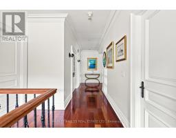 14 Denewood Crescent, Toronto, ON M3B1M5 Photo 24