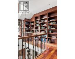 14 Denewood Crescent, Toronto, ON M3B1M5 Photo 39