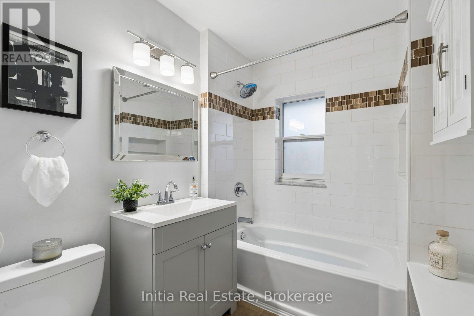 16 GLEBEMOUNT AVENUE - Image 21