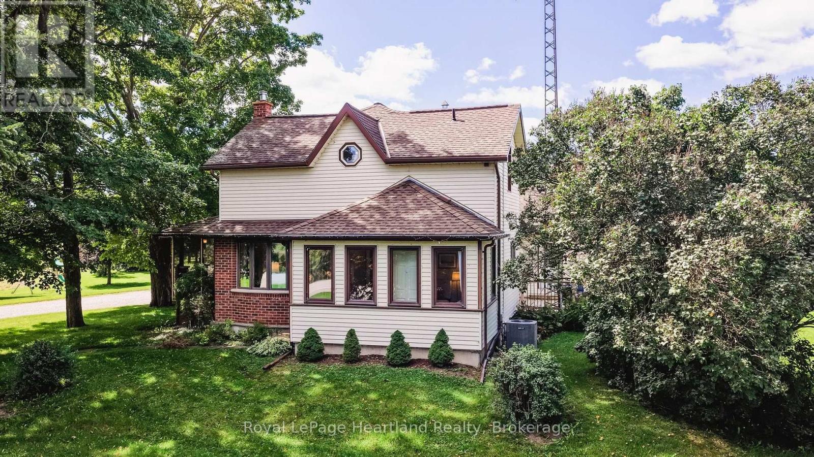 80905 BASE LINE, Central Huron (Goderich) — photo 2