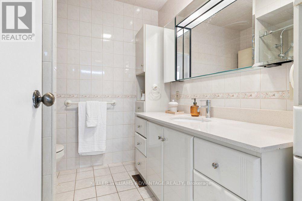 2192 CASTLESTONE COURT - 28