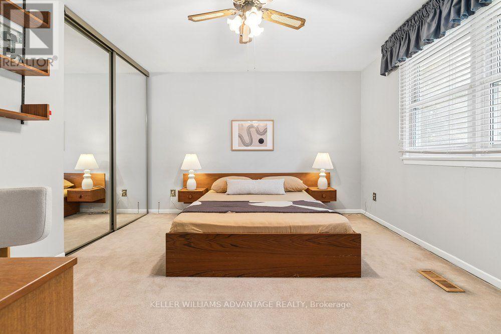 2192 CASTLESTONE COURT - 34