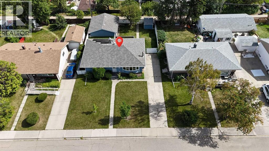 50 Thornlee Crescent NW, Thorncliffe, Calgary photo 5