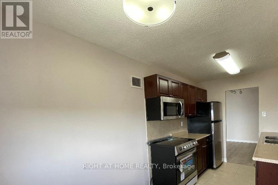 #2212 205 HILDA AVENUE - Image 11