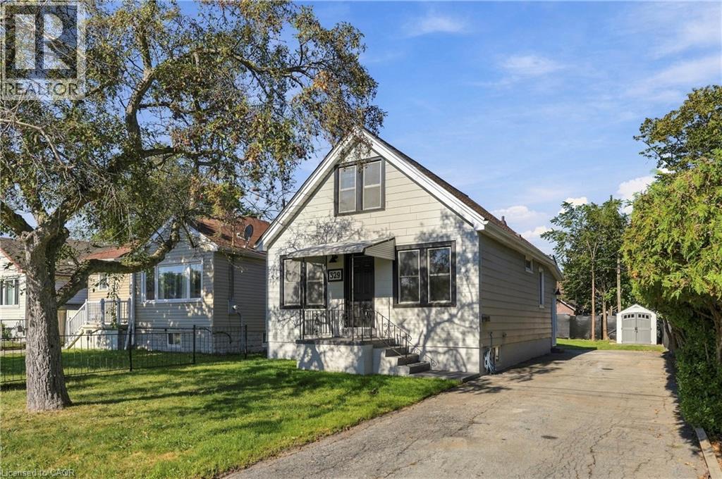 Photo of 329 TALBOT Street