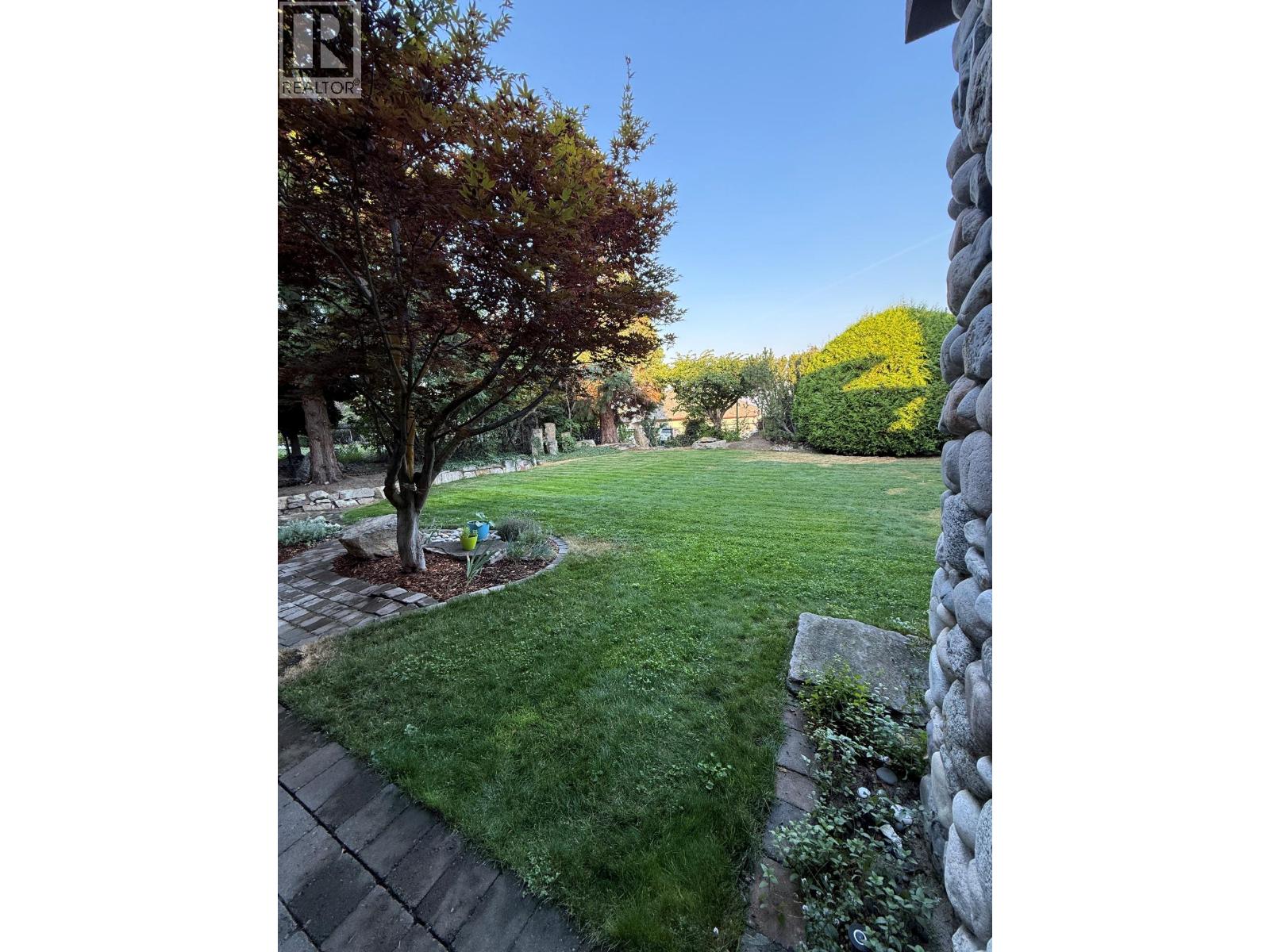  324 Phoebe Court, Kelowna