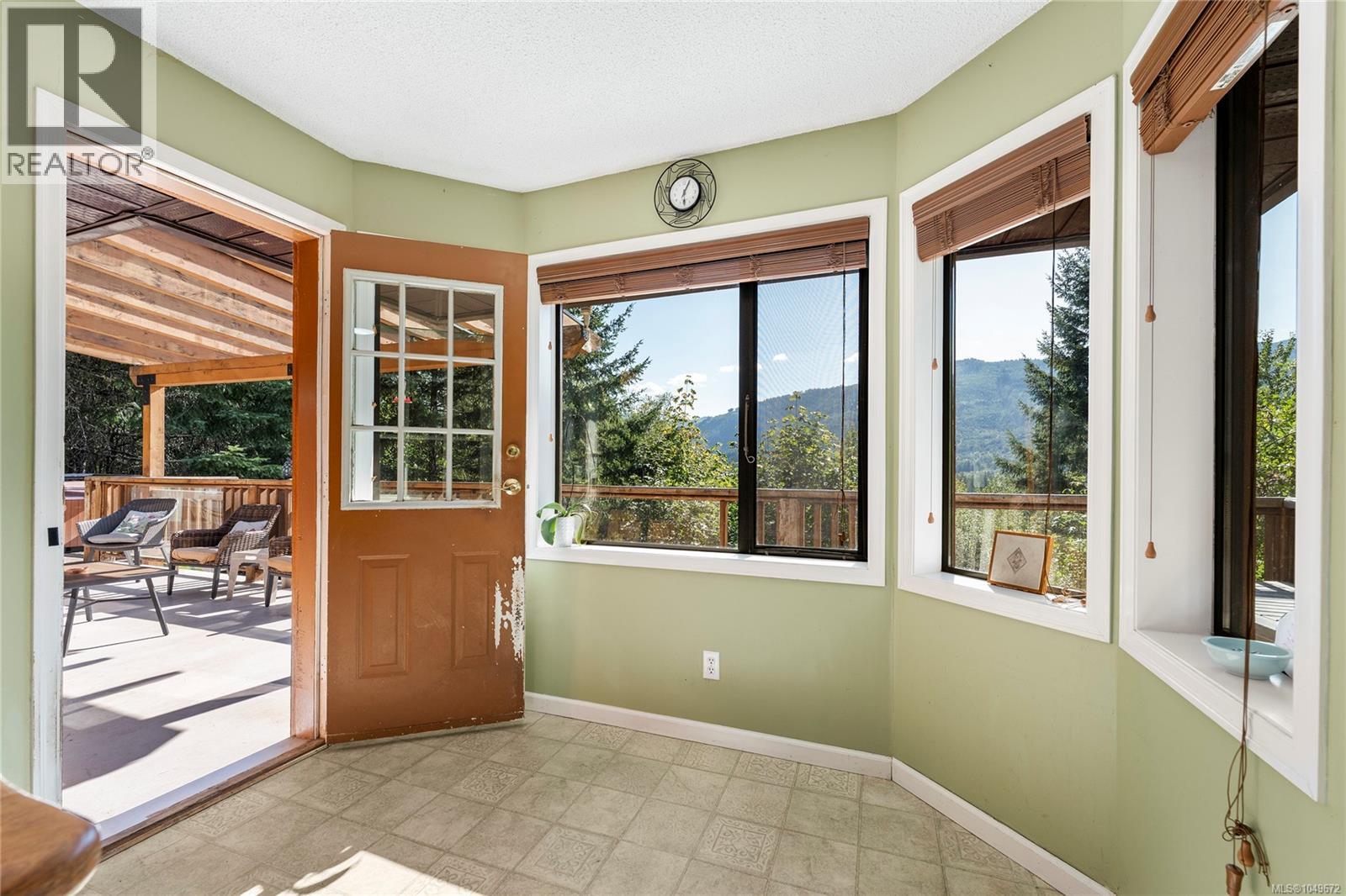 5982 Mayo Rd - Image 23