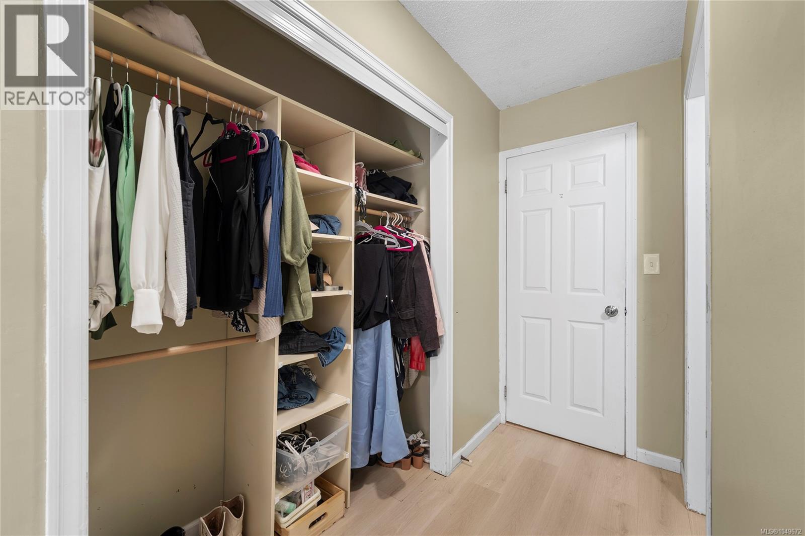 5982 Mayo Rd - 33