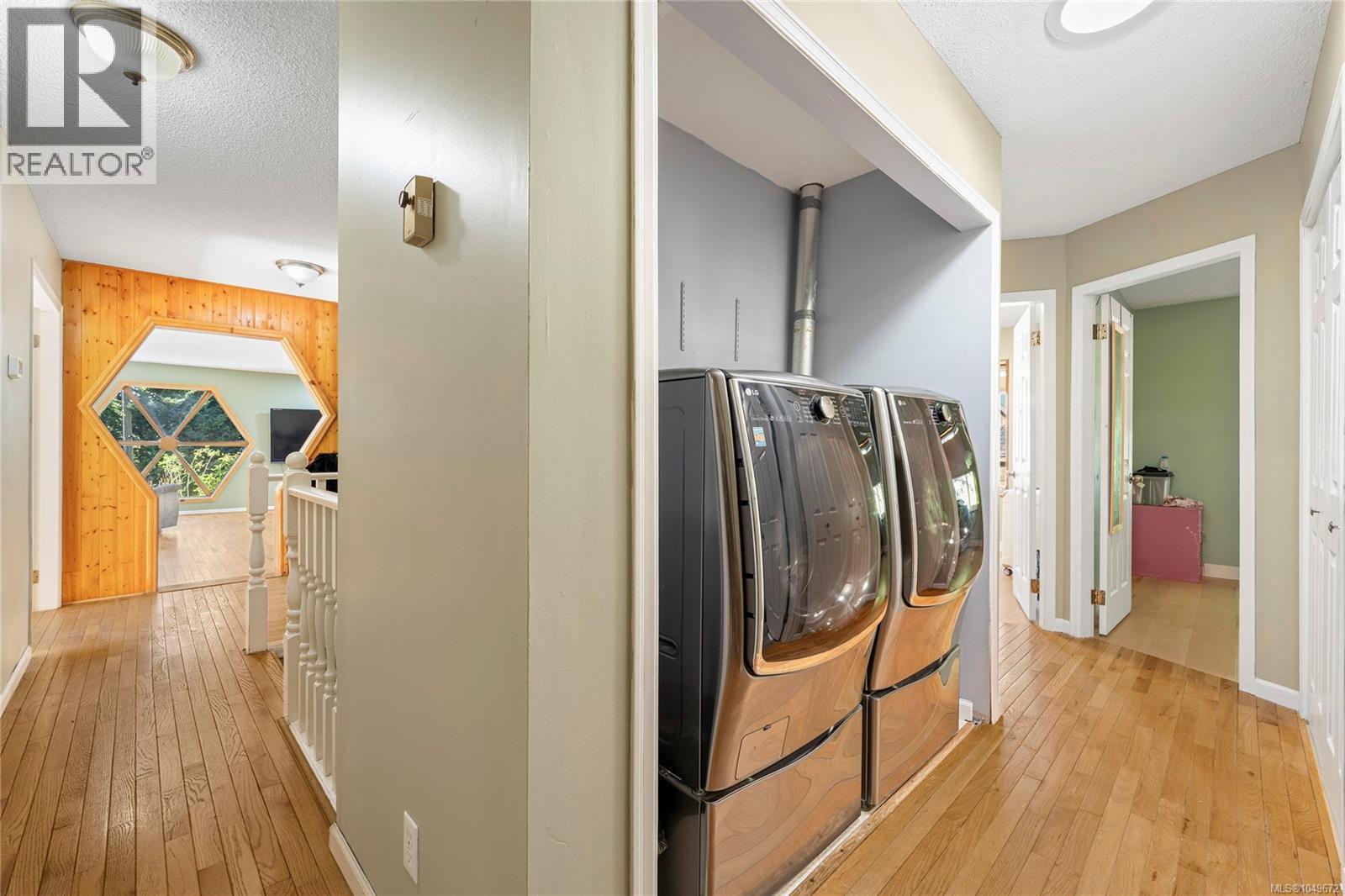5982 Mayo Rd - 35