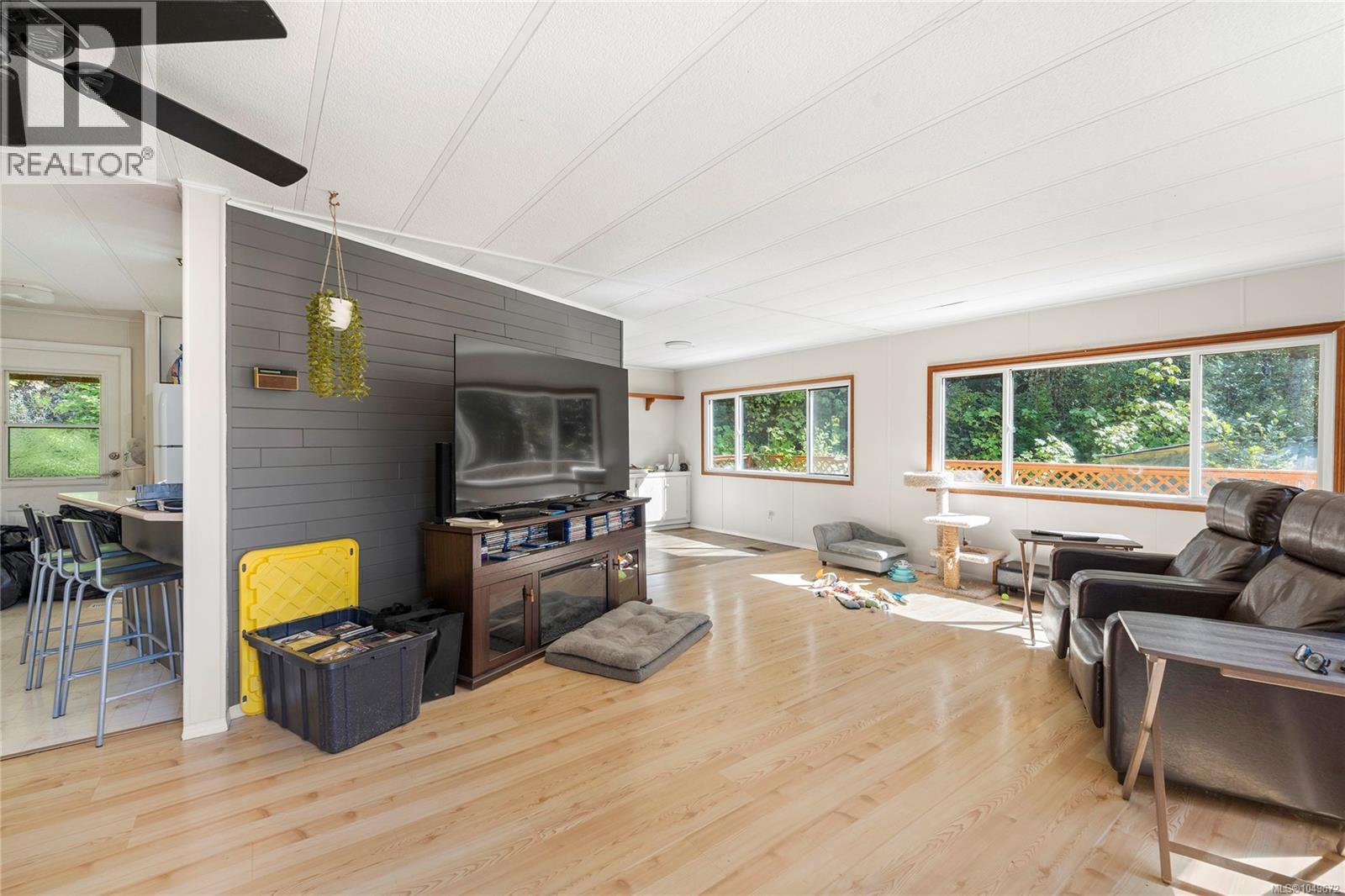 5982 Mayo Rd - Image 74