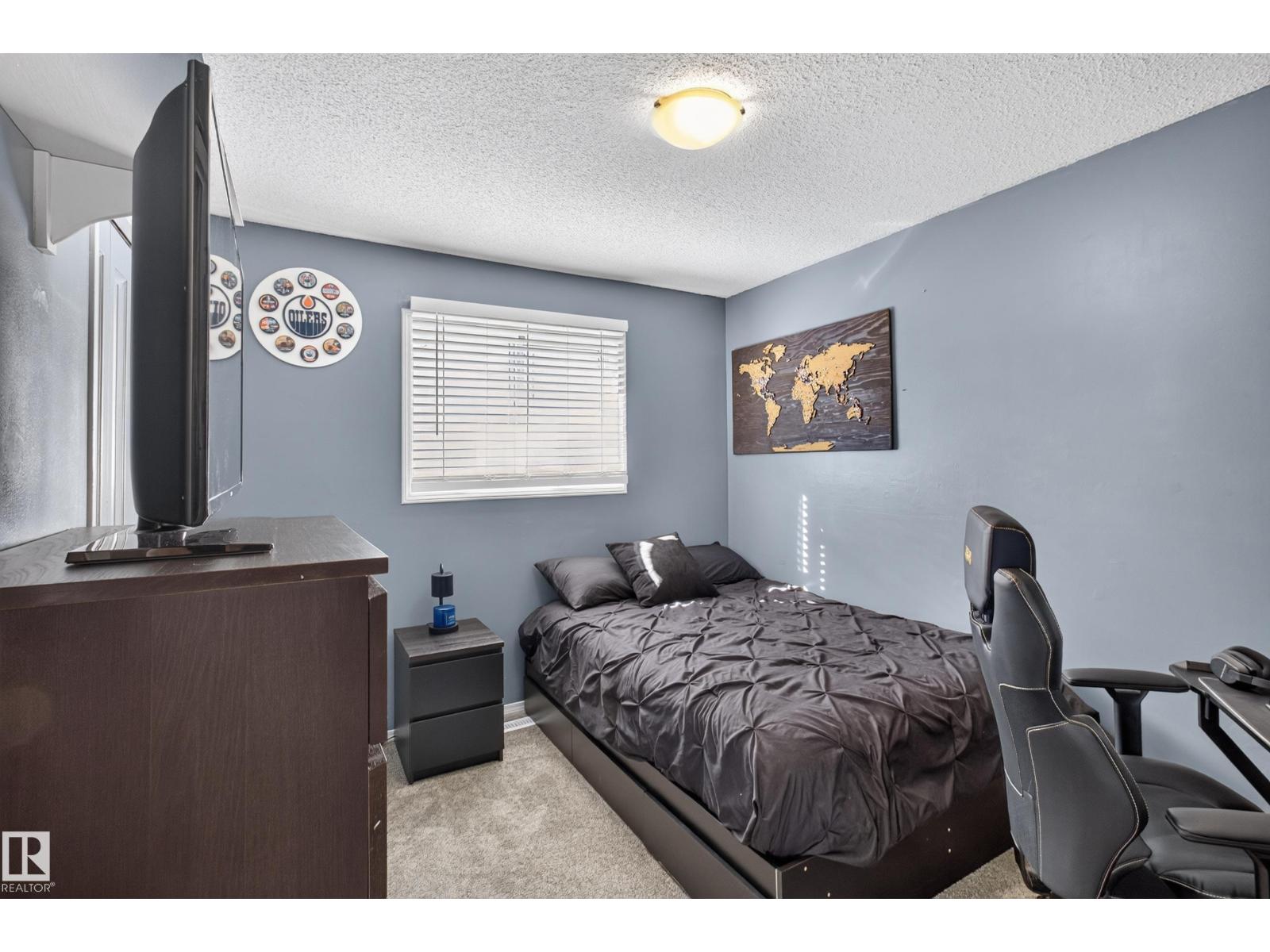 443 FOXBORO WY - 28