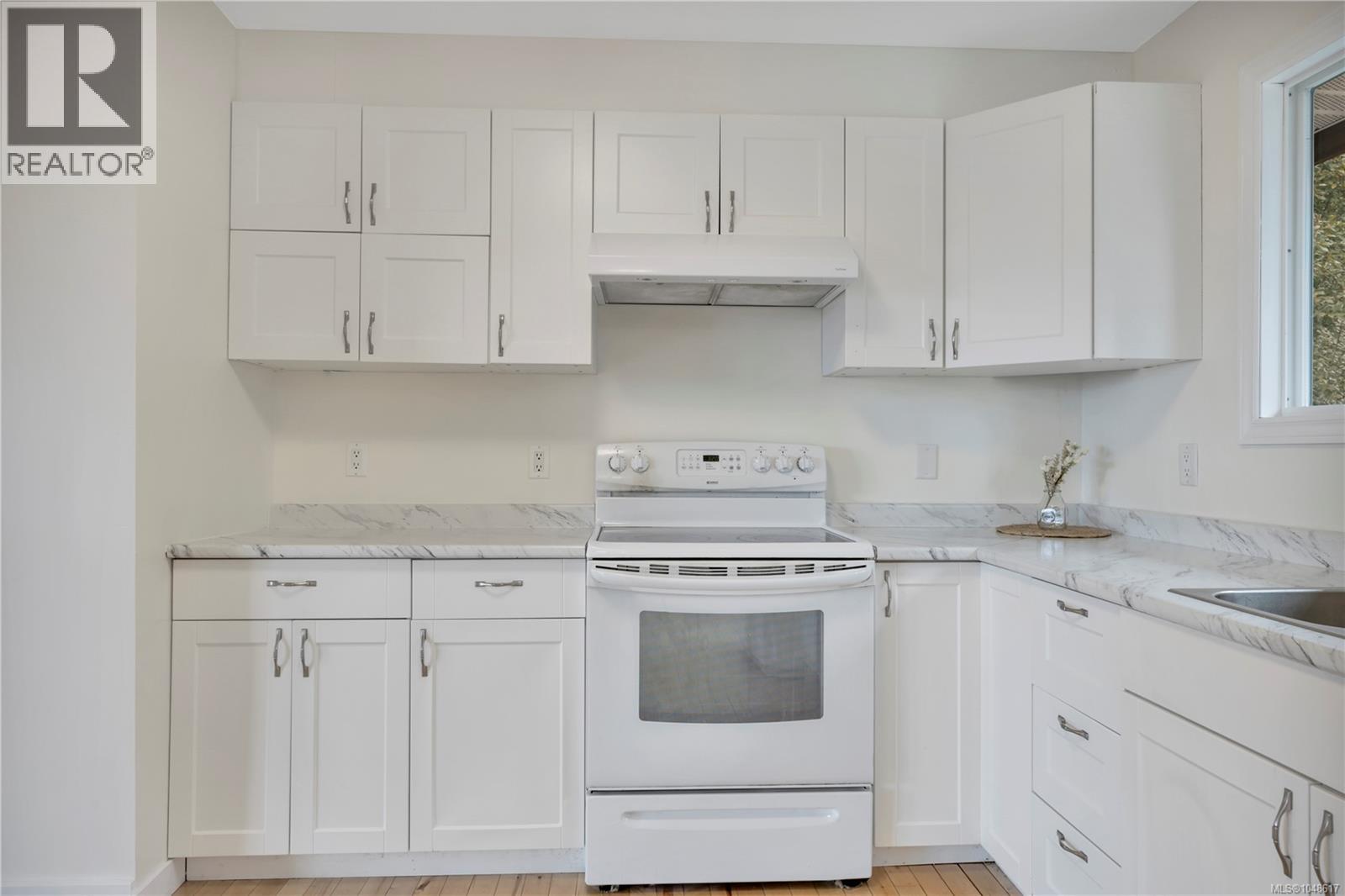 2107 Duggan Rd, Nanaimo — photo 4