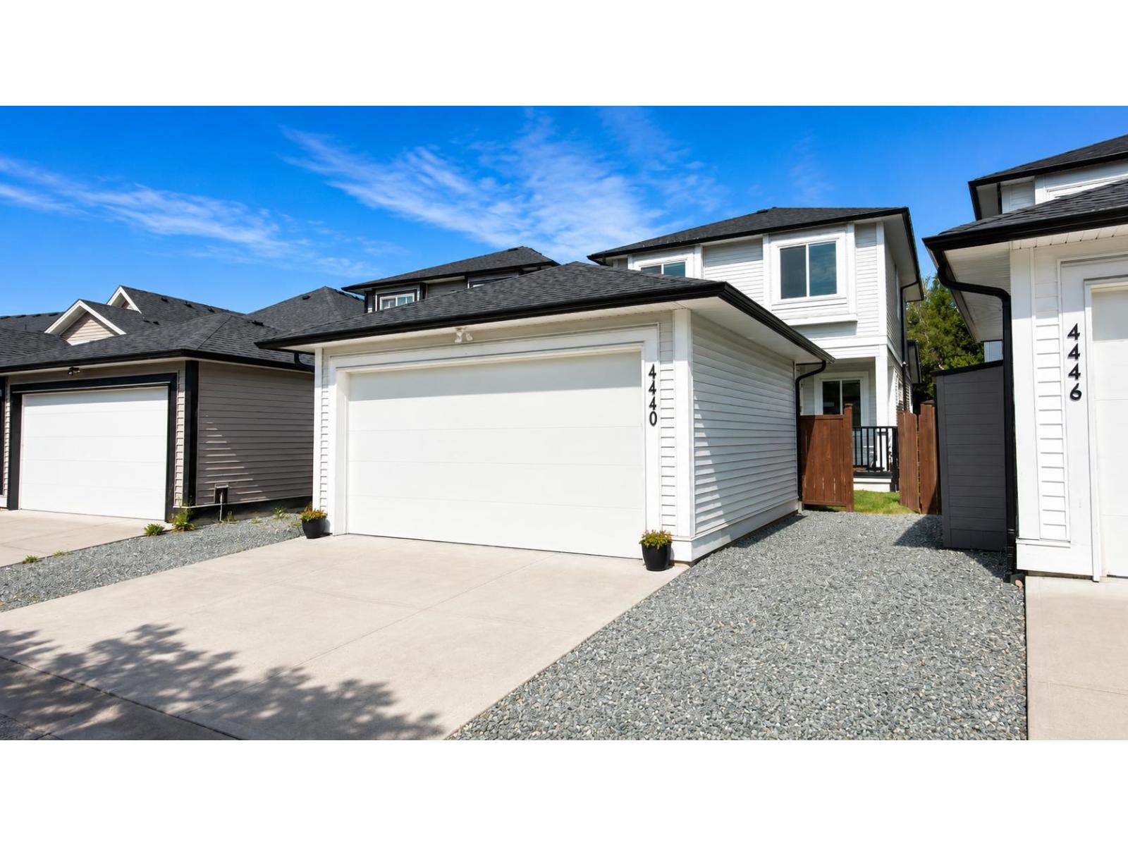 4440 STEPHEN LEACOCK DRIVE, Abbotsford