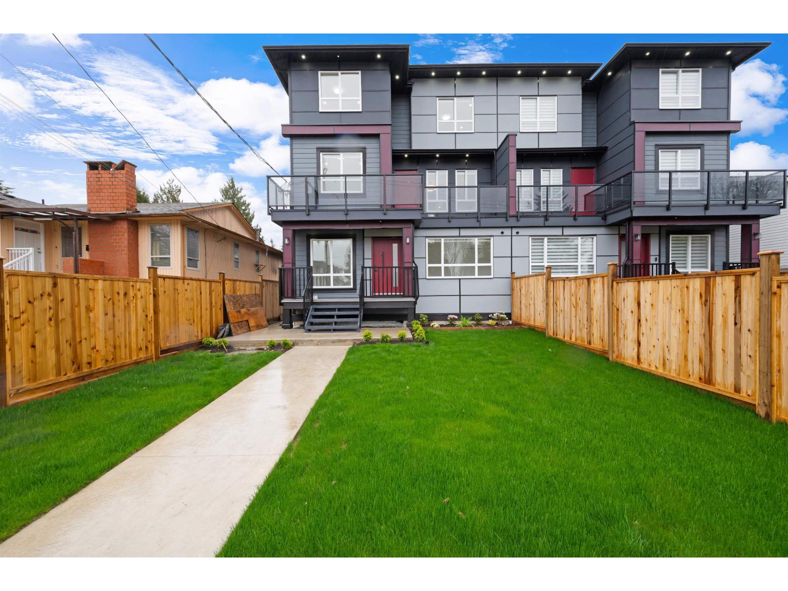 102 10432 128 STREET, Surrey — photo 1