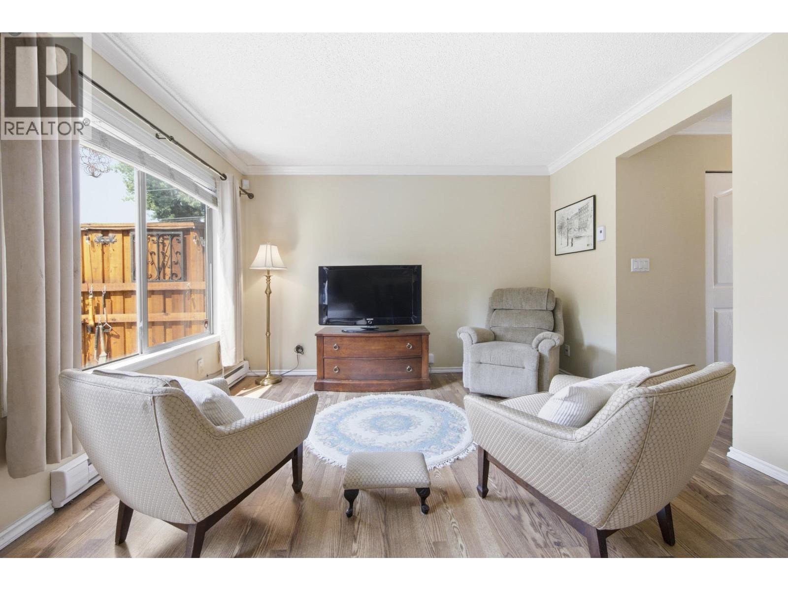 3 9080 PARKSVILLE DRIVE, Richmond — photo 9