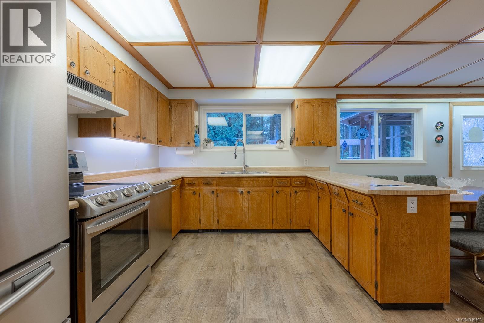 1115 Chapman Rd - Image 16