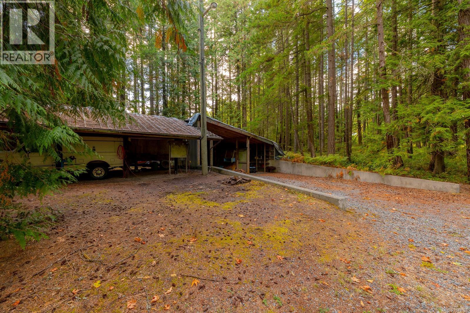 1115 Chapman Rd - 66
