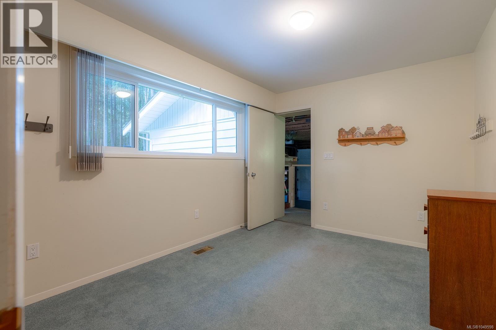 1115 Chapman Rd - Image 34