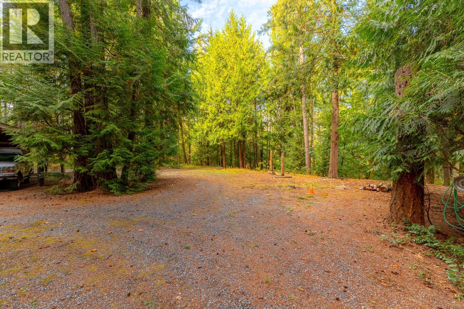 1115 Chapman Rd - 84