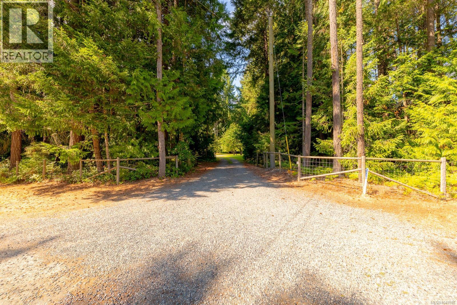 1115 Chapman Rd - Image 48