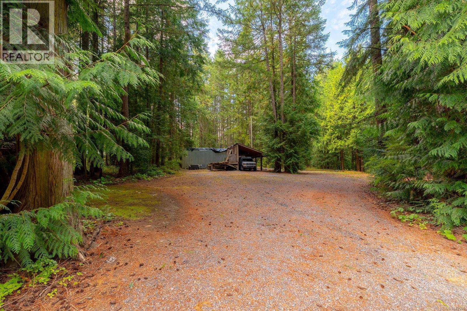 1115 Chapman Rd - Image 70