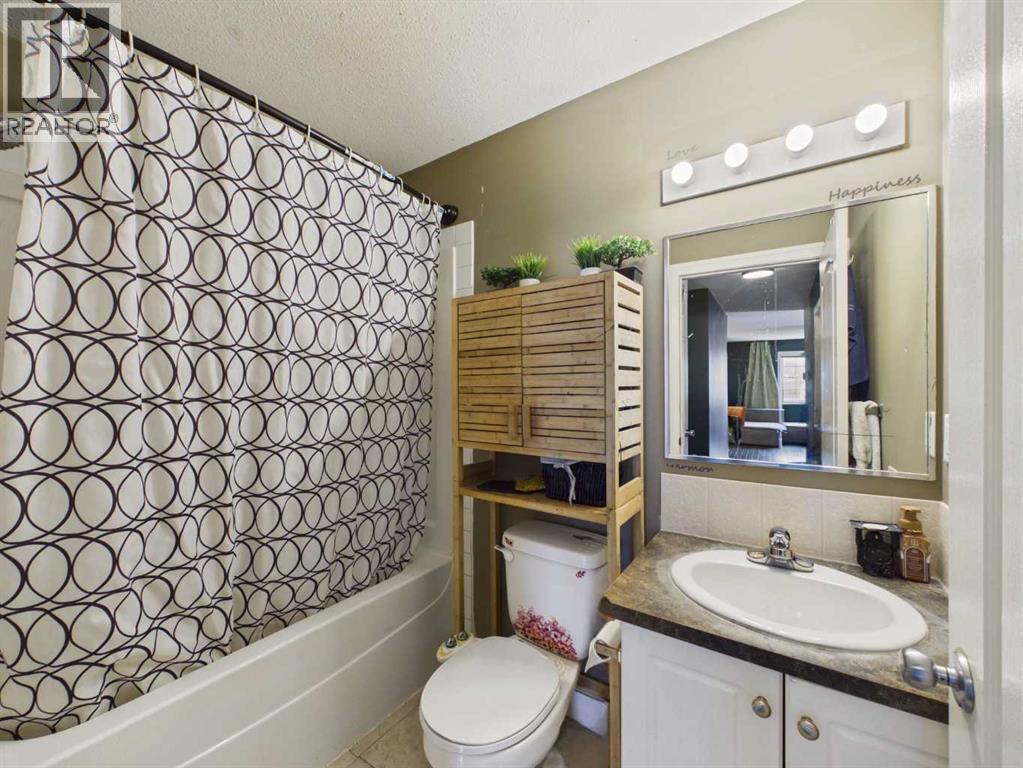 #112 3730 50 Avenue - 16