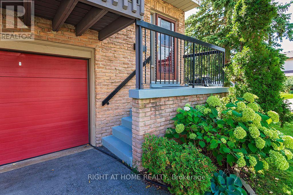 #51 6100 MONTEVIDEO ROAD - 39