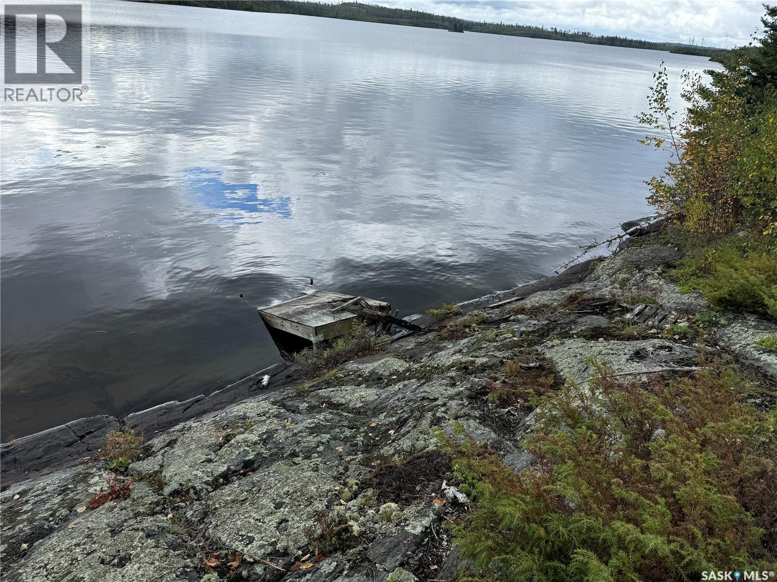 Remote Cabin on Esmay Lake, Northern Admin District — photo 5