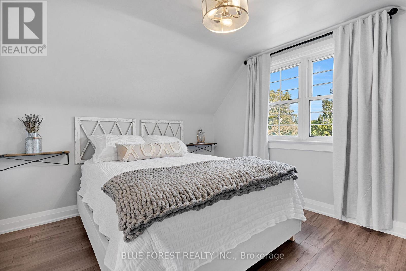 583 MAPLEDALE AVENUE - Image 28