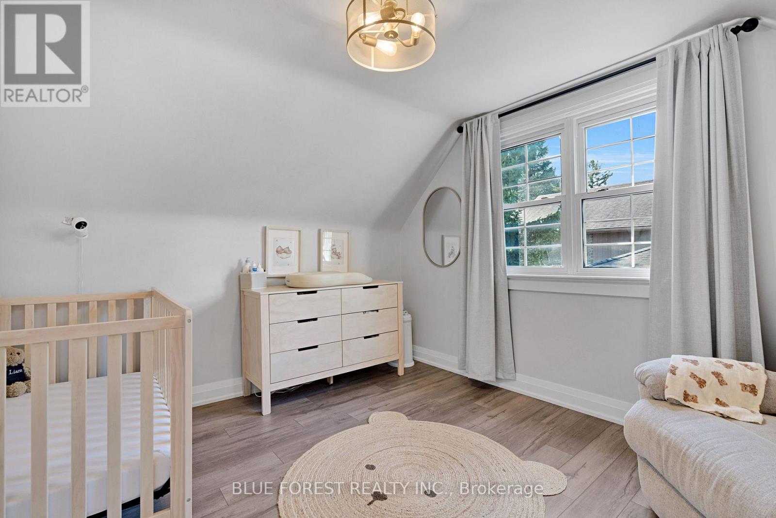 583 MAPLEDALE AVENUE - Image 29