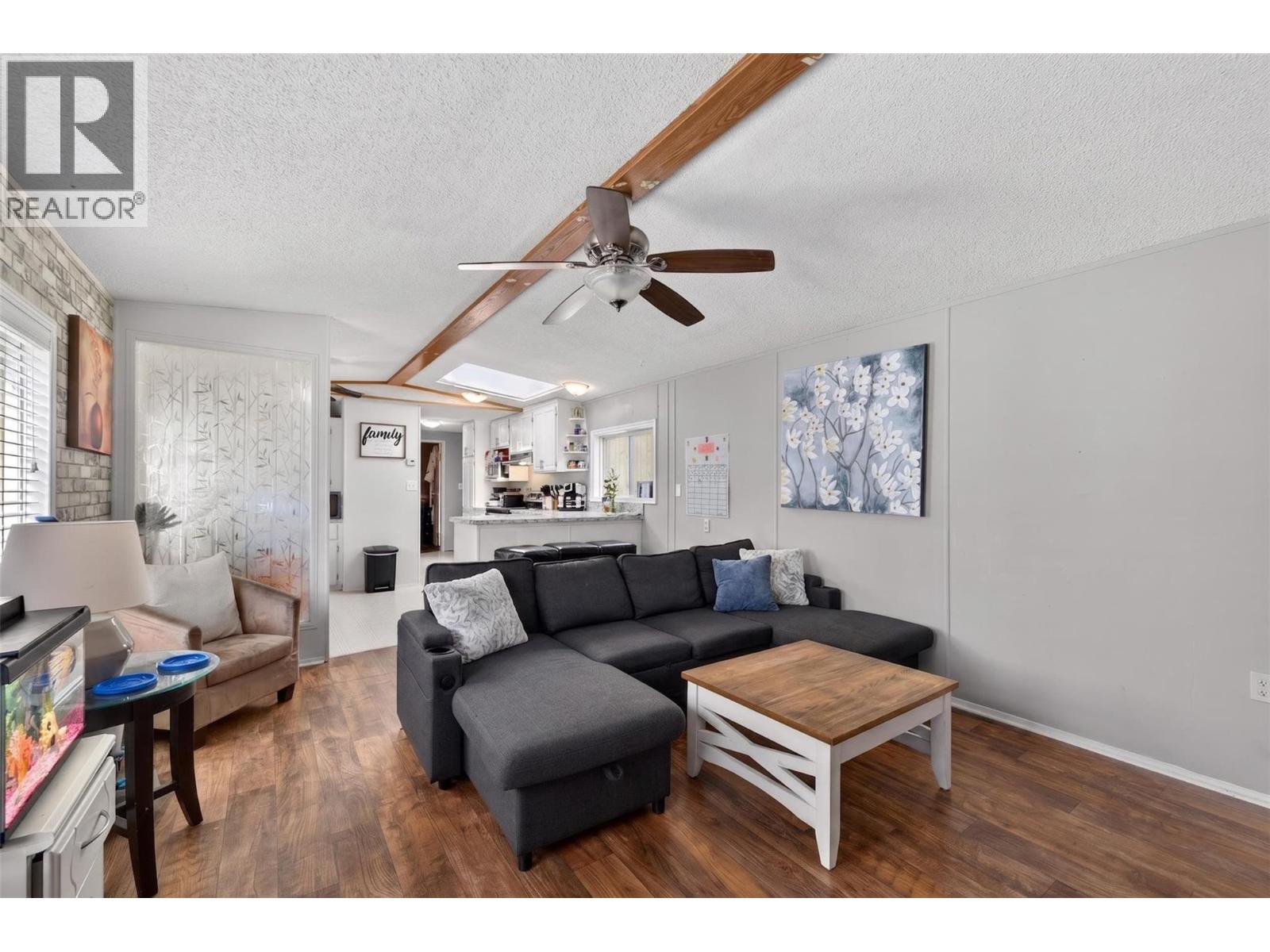 6751 51 Street NE - 26