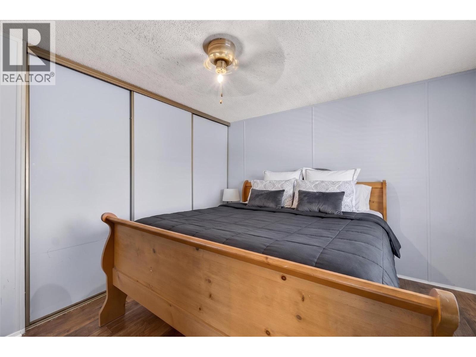 6751 51 Street NE - Image 29
