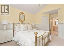 709 Glasgow Street, Kitchener, ON N2M2N7 Photo 32