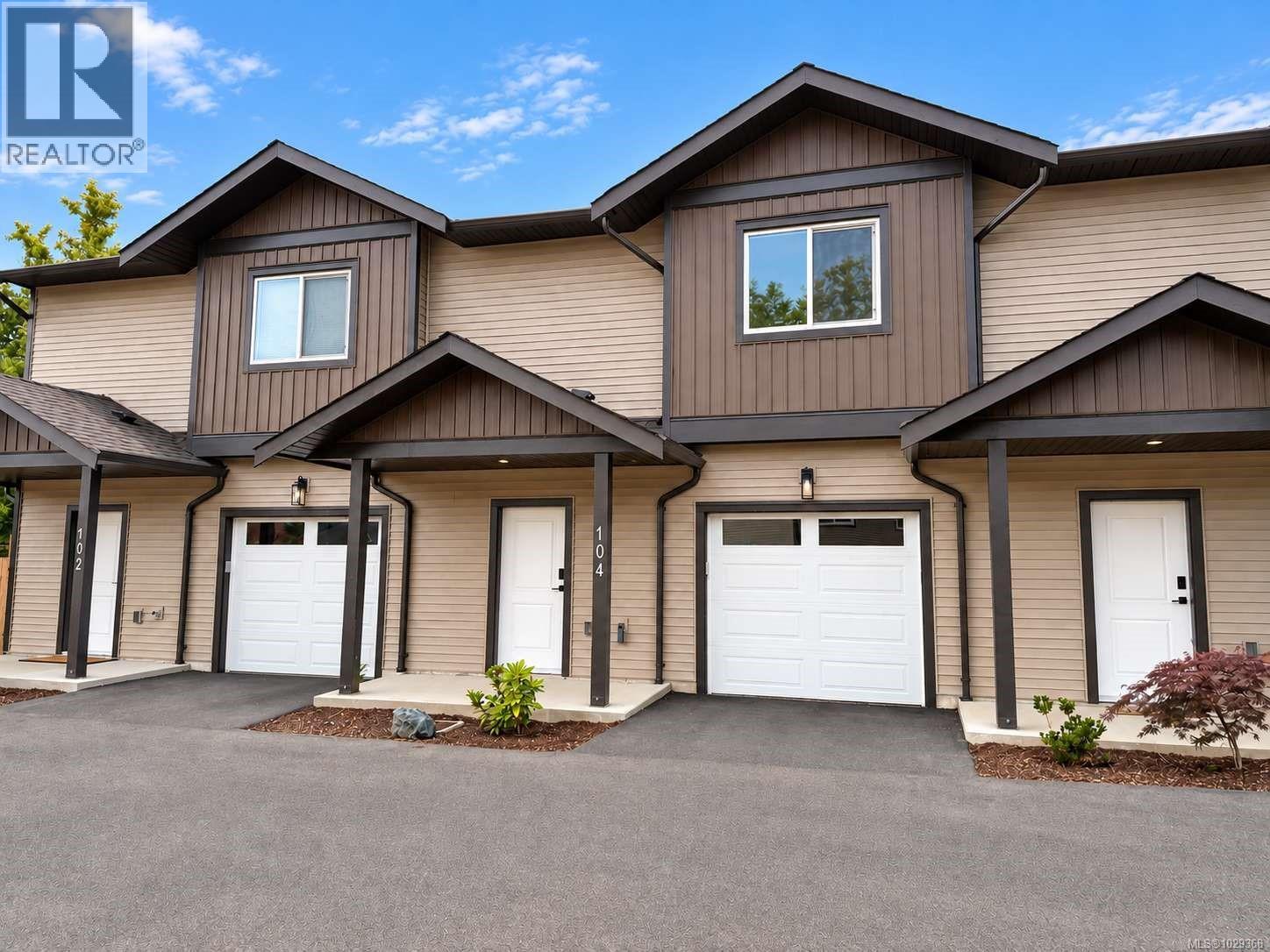 #104 5535 Woodland Cres E - 28