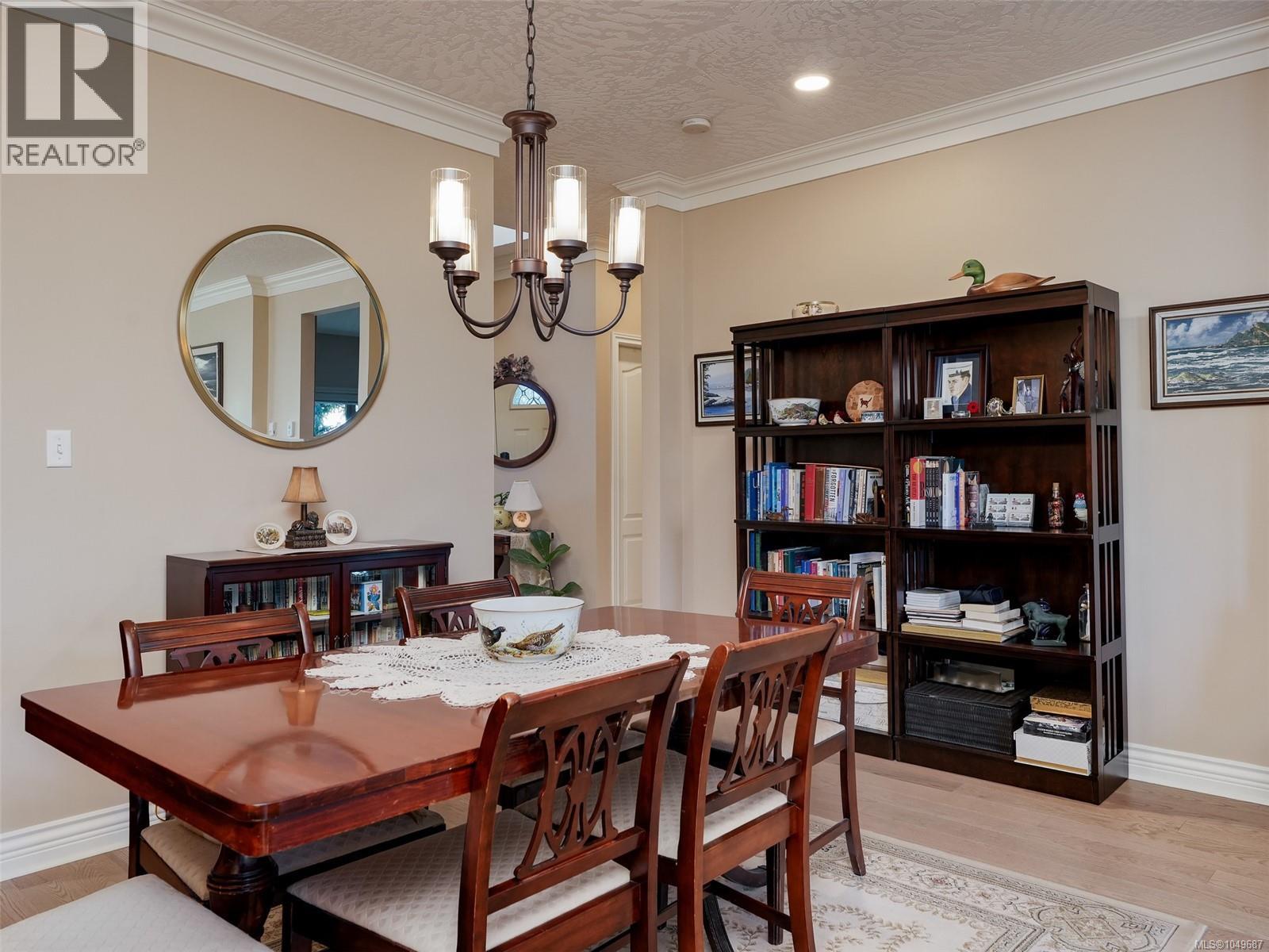 #27 4305 Maltwood Lane - Image 7