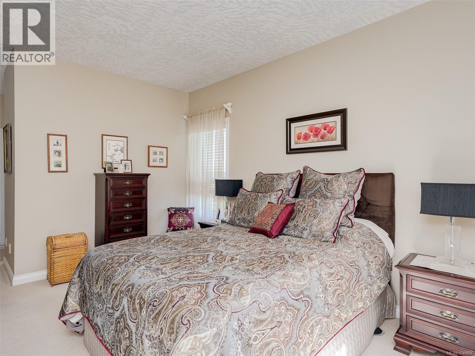 #27 4305 Maltwood Lane - Image 16