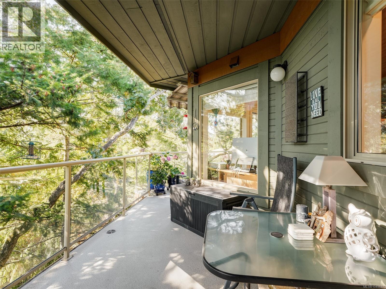 #27 4305 Maltwood Lane - 26