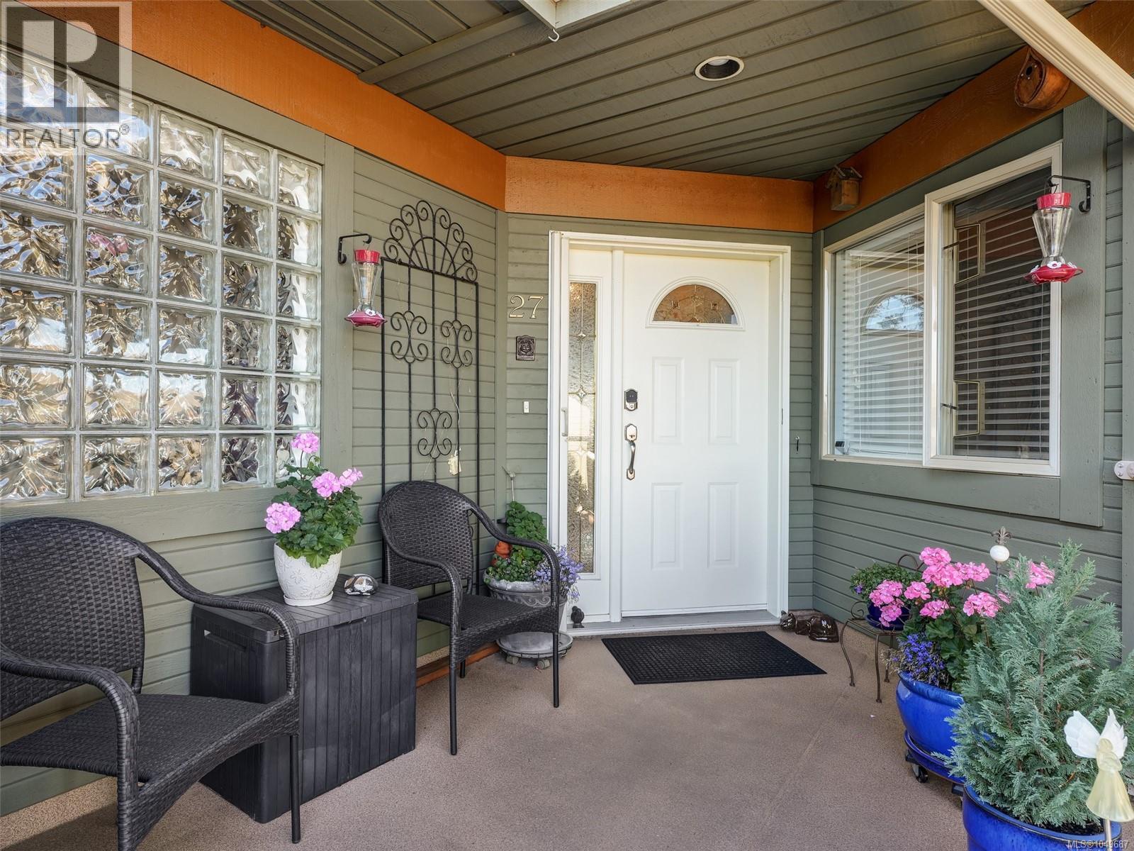 #27 4305 Maltwood Lane - 28