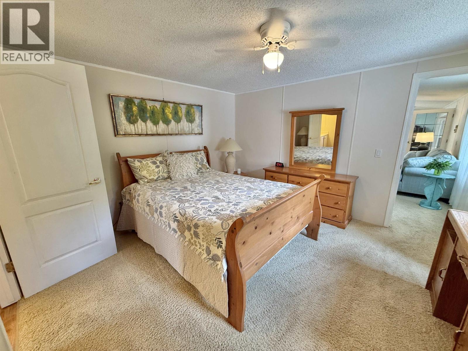 #25 654 NORTH FRASER DRIVE - Image 19