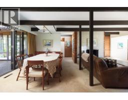 4568 Marineview Crescent, North Vancouver, BC V7R3P2 Photo 9