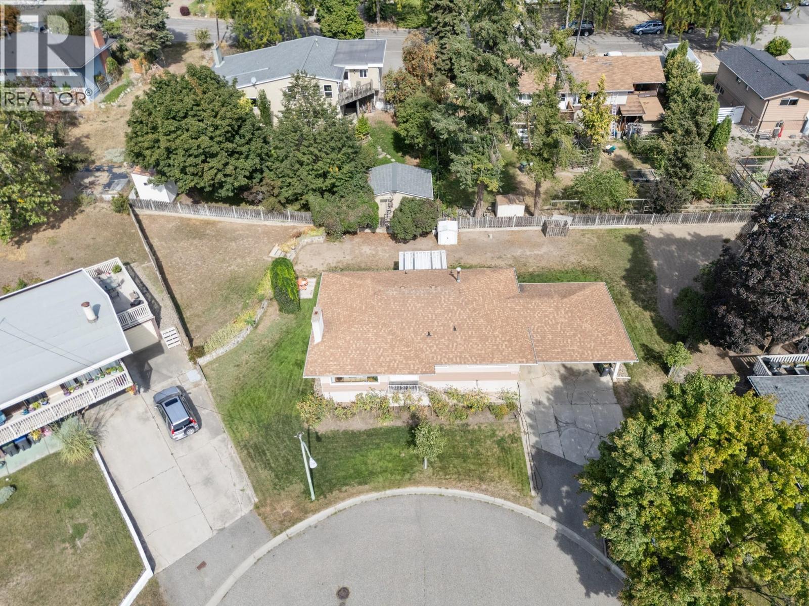1442 Glenaire Crescent - 1