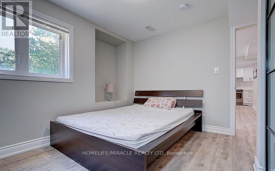 28 HUNWICKS CRESCENT, Ajax (Northeast Ajax) — photo 4