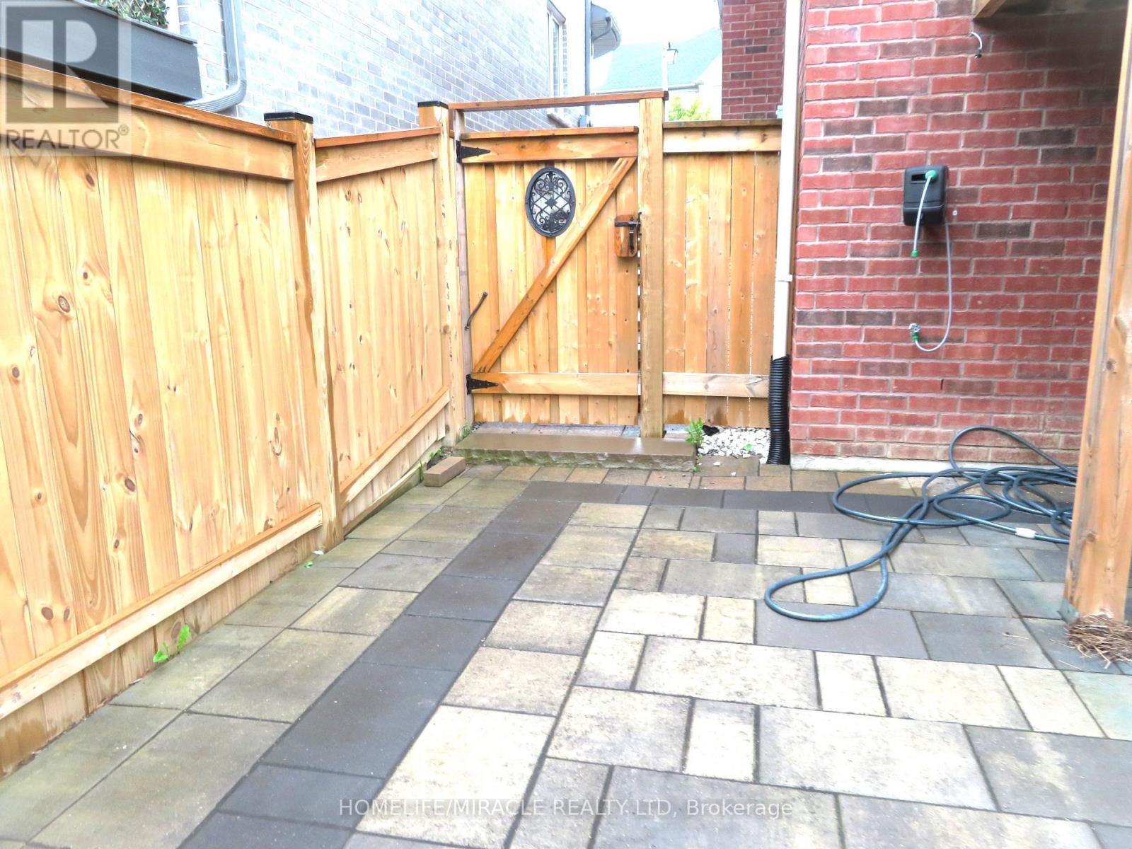 28 HUNWICKS CRESCENT, Ajax (Northeast Ajax) — photo 8