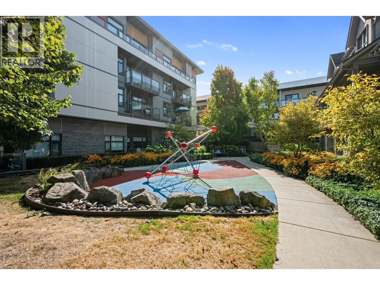 #204-1738 55A Street, Tsawwassen