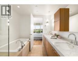 303 866 Arthur Erickson Place, West Vancouver, BC V7T0B2 Photo 19