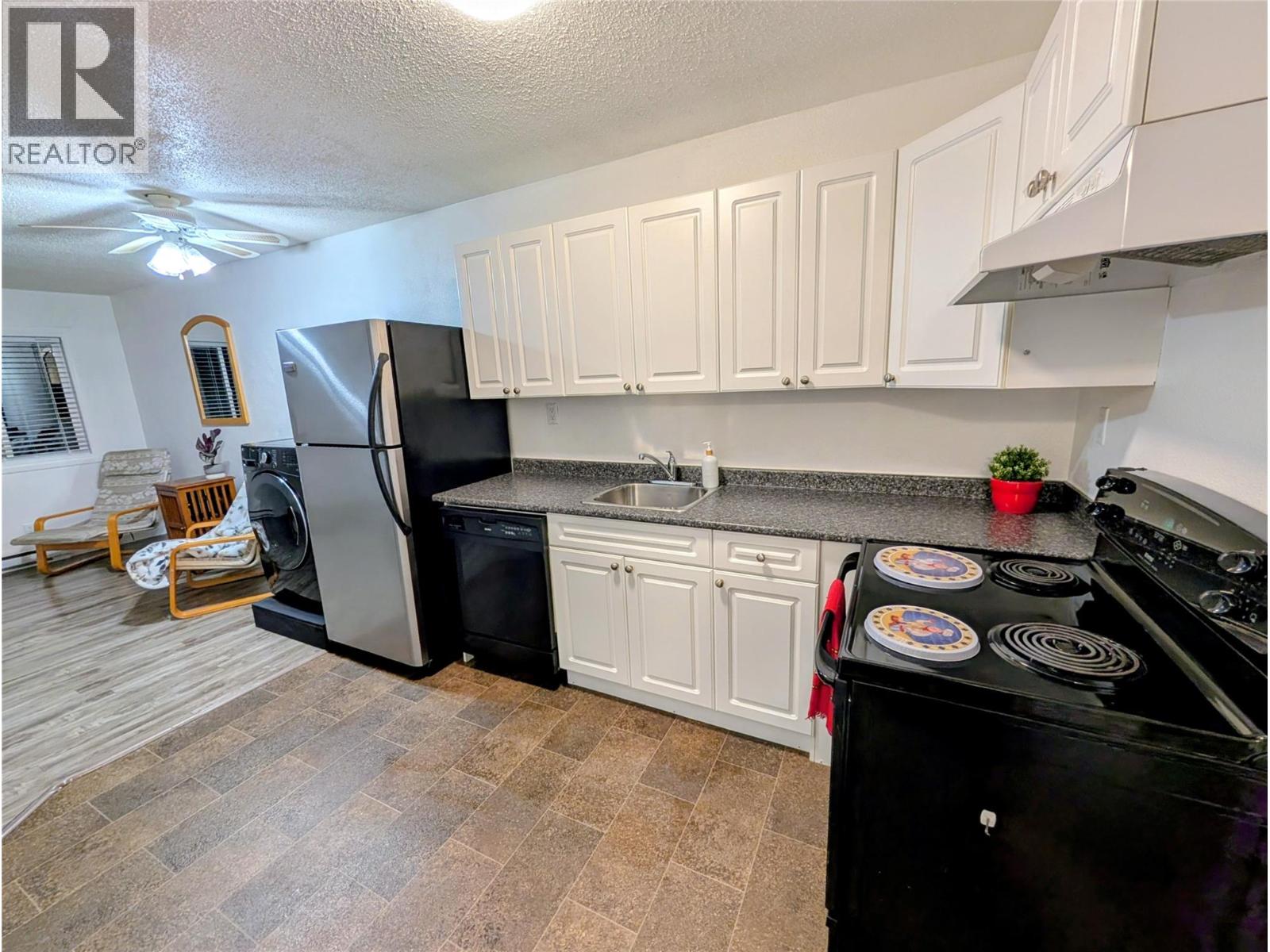#22 3397 Patterson Street - 12