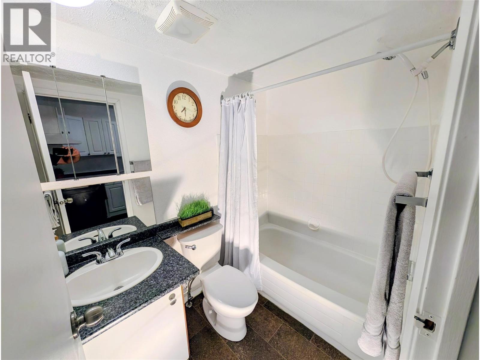 #22 3397 Patterson Street - 13
