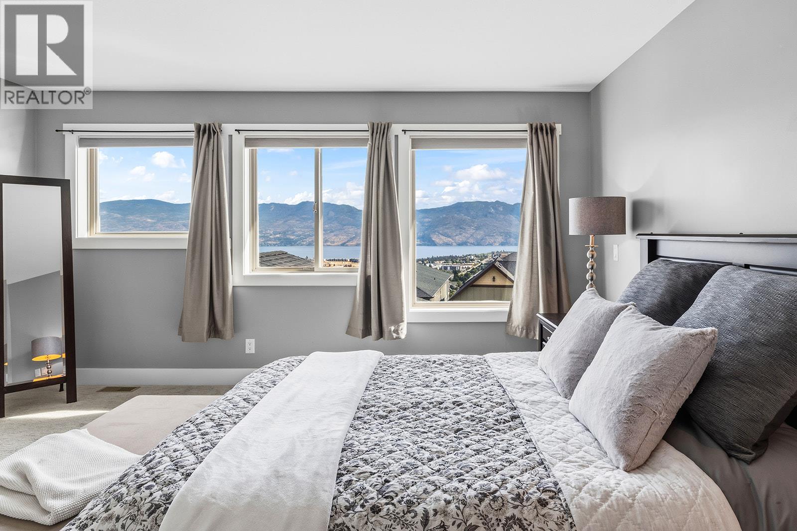 3162 Saddleback Place - 31